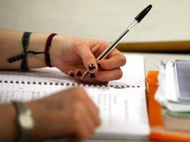 22 Lists Everyone Should Make